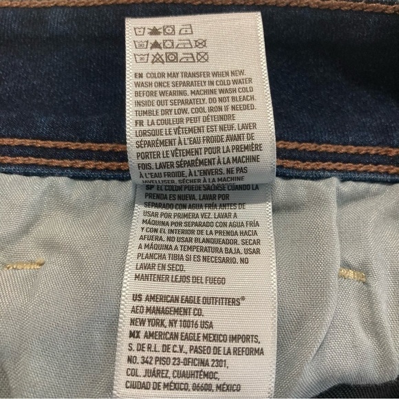AMERICAN EAGLE SZ 18L Kick Boot  Mid-Wash High Waisted Stretch Denim Jeans - Picture 10 of 12